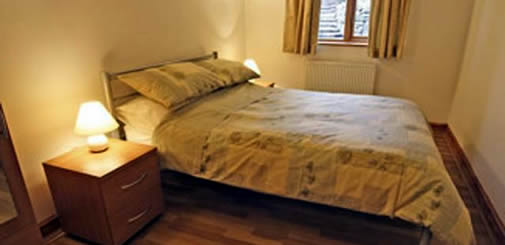 beudy taicroesion bedroom