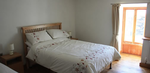 beudy gwenoliaid bedroom